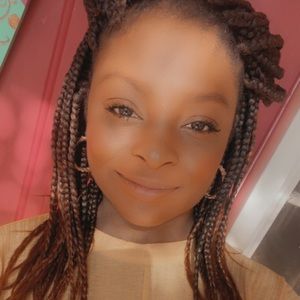 Meet your Posher, Aren